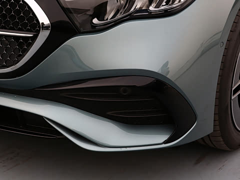 2025�� E 260 �˶���