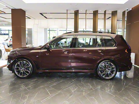 2024�� xDrive40i ������M�˶���װ