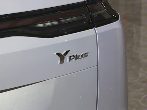 2023�� Plus 610 ������