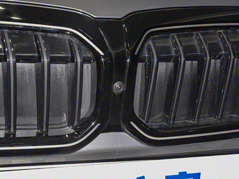 2025�� 330Li ������ M�˶���ҹ��װ