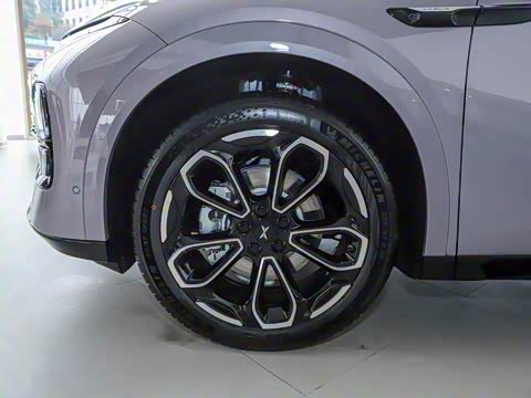 2025�� 625 ������ Max �콢��