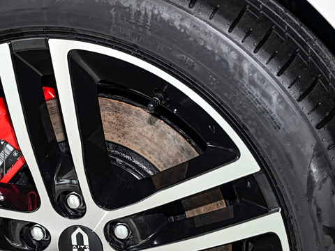 2025�� ����   Ultra ������