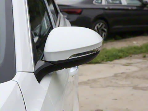 2025�� �Ŀ� 300TSI DSG���������