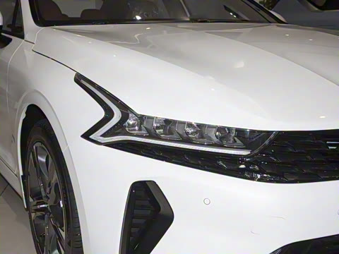 2025�� 2.0T ����