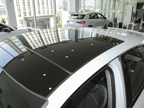 2025�� quattro 45�����ذ� 35TFSI ��ȡ��	