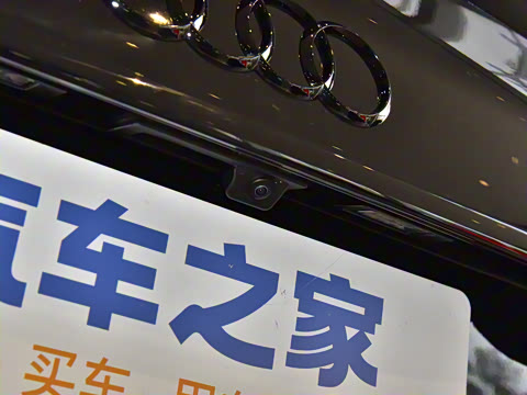 2024�� 40 TFSI ����������(��ҹ��)