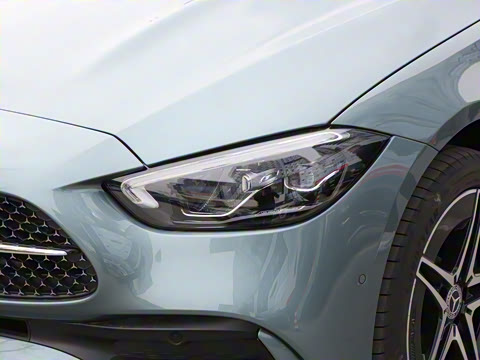 2025�� �Ŀ� C 260 L �ҹ�˶���