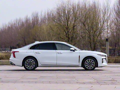 2025�� 2.0T �Զ������