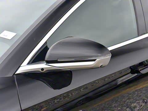 2025�� EV �Ǽݰ� 701KM������