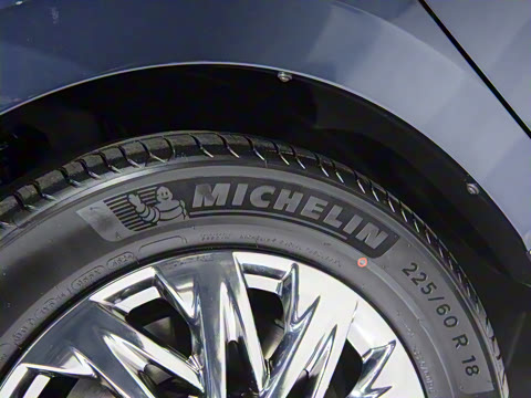 2025�� Ǭ��ϵ�� Ultra ͷ�Ȳ�