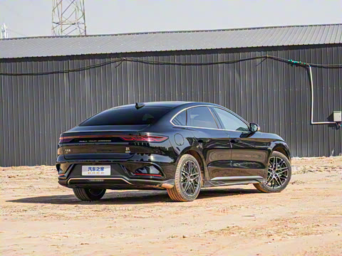 2025�� EV �Ǽݰ� 605KM������