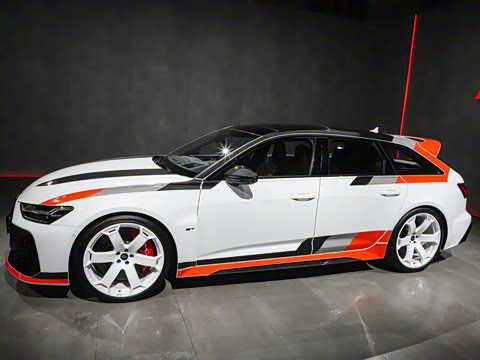 2025�� RS 6 Avant GT