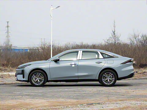 2025�� EM-i 140km Զ����