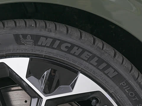 2025�� �����Ǽݰ� 75kWh