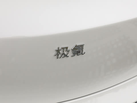 2025�� �����������Ǽݰ� 100kWh