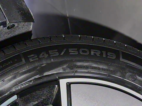 2025�� 501KM ����Max��