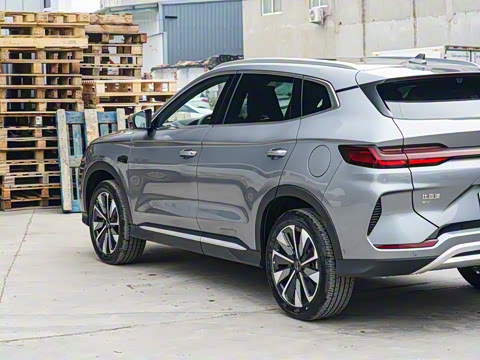 2025�� EV �Ǽݰ� 520km �����