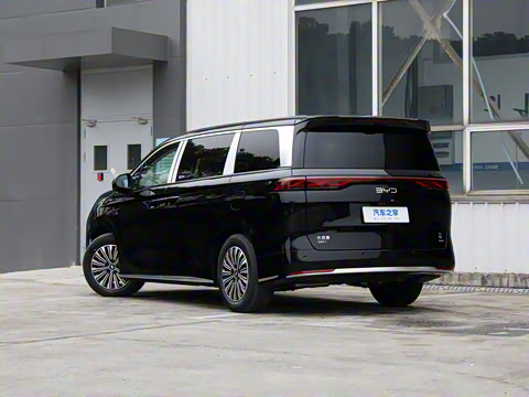 2025�� DM-i 1.5T 100km ��Խ��