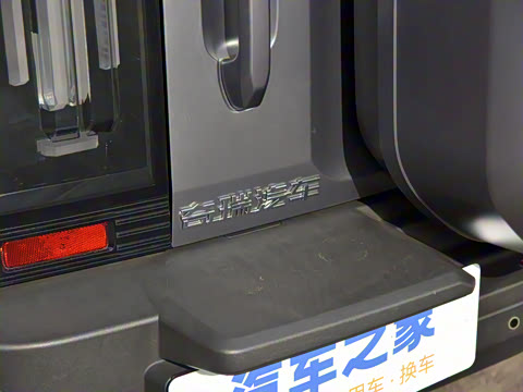 2025�� 2.0TD XWD �Զ�����+�ӳ��� 7��