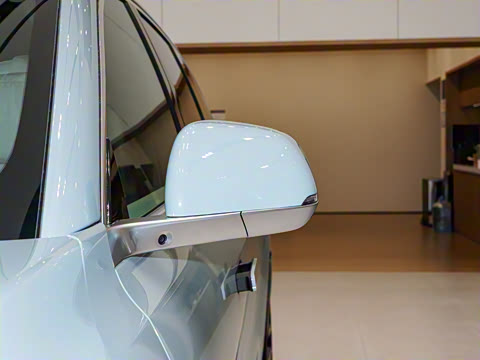 2025�� Pro ���ܻ��°�