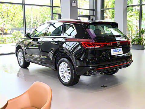 2025�� 2.0TSI ��Ӱ��