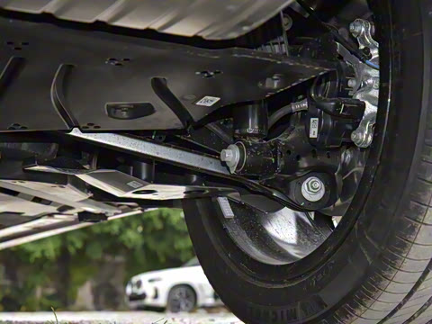 2024�� sDrive25i M�˶���װ