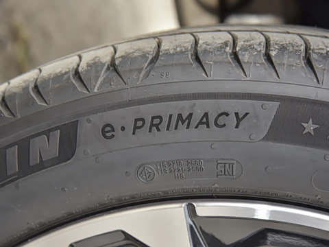 2024�� sDrive25i M�˶���װ