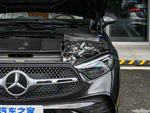 2025�� �Ŀ� GLC 300 L 4MATIC ������ 5��