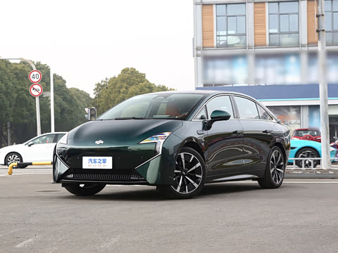 2025�� Air 530km D����