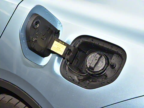 2025�� 300Ultra  �����Ǽ�AD PRO���̰�