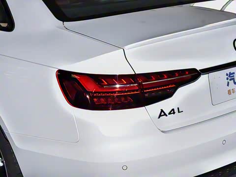 2025�� 200���������� 40 TFSI ���������� B&O ��ҹ��