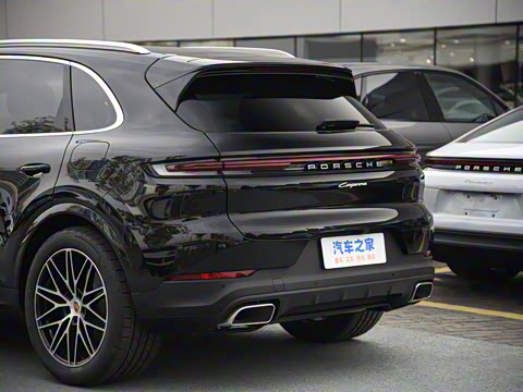 2025�� Cayenne E-Hybrid 2.0T