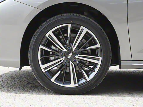 2025�� 1.6T DCT ������