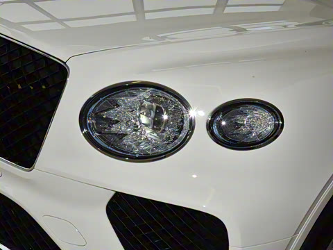 2026�� 4.0T V8 ������