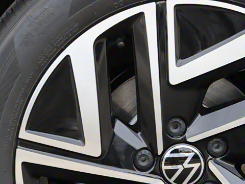 2025�� �Ŀ��� 300TSI DSG��Խ��