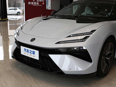 2025�� ��װ��