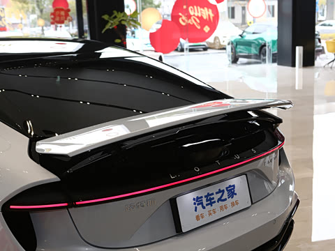 2025�� ��װ��