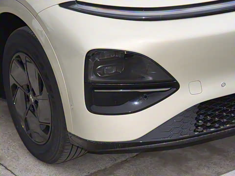 2025�� 625 ������ Max �Ƽ���