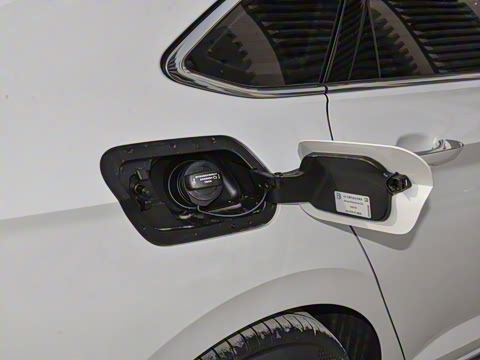 2025�� �Ŀ� 300TSI DSG��Խ��