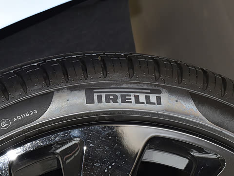 2024�� V8 Edition 8