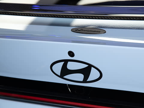 2023�� 2.0T Sport Package Edition