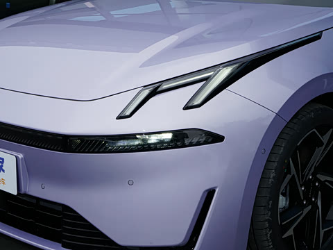 2024�� EM-P 126�������Ǽ�Ultra