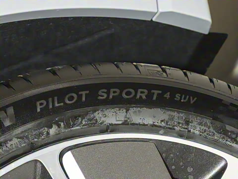 2025�� Ultra ���ܻ��°�