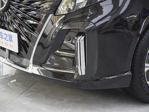 2025�� 2.0T ��; 7��