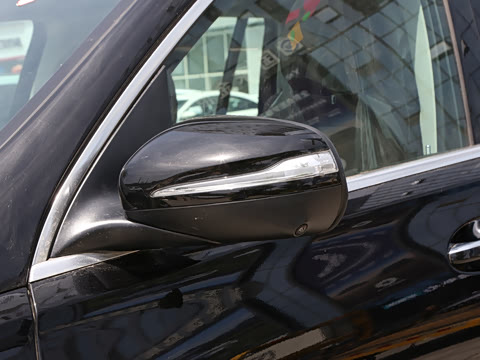 2025�� GLS 450 4MATIC ʱ����