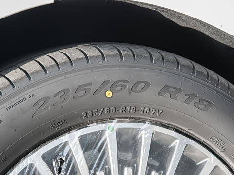 2025�� 805km�콢������