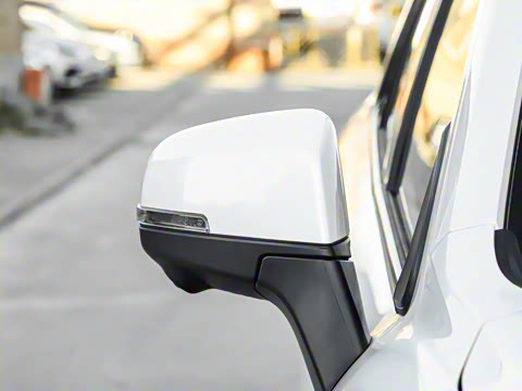 2025�� 2.0T�Զ������캽�� ����