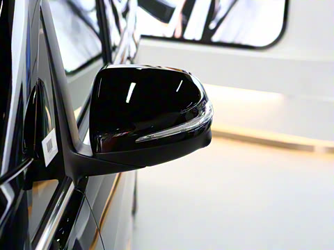 2025�� LS570TX ���