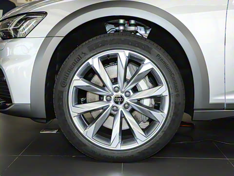 2025�� allroad quattro ̽���� 55 TFSI ����ԽҰ��