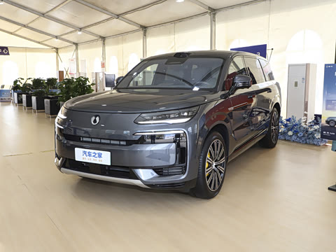 2025�� ������